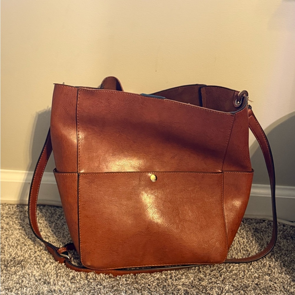 Elegant Brown Leather Tote Bag